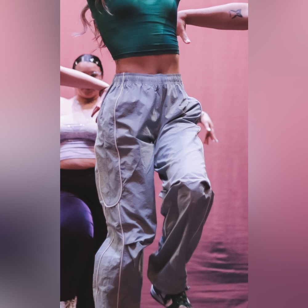 URBAN OUTFITTERS BDG Baby Blue Parachute Pants